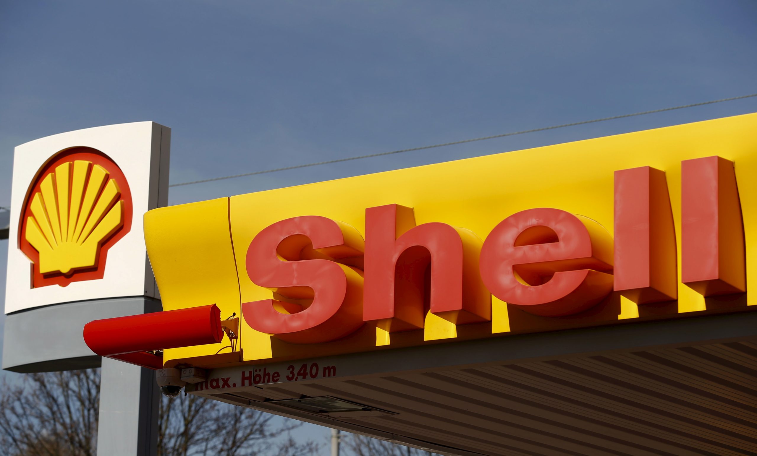 Shell Jual Seluruh SPBU di Indonesia: Apa yang Terjadi?