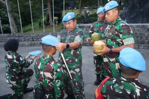 baret biru