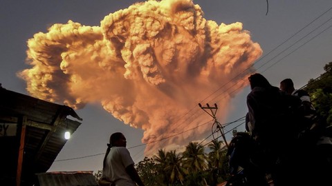 Erupsi Gunung Lewotobi