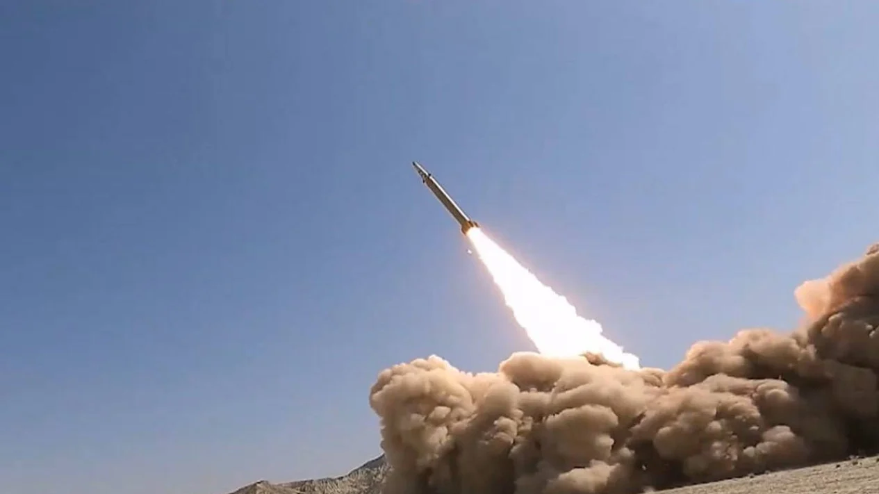 Iran Serang Pangkalan Militer AS di Irak dan Qatar dengan Rudal: Serangan Balasan yang Mengguncang Dunia
