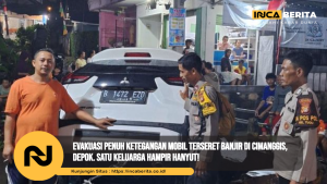 mobil terseret banjir