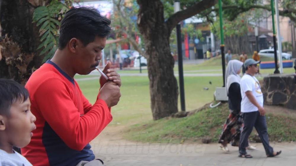 Larangan Merokok di Taman