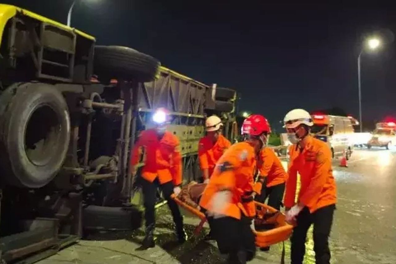 Kecelakaan Bus Cahaya Trans