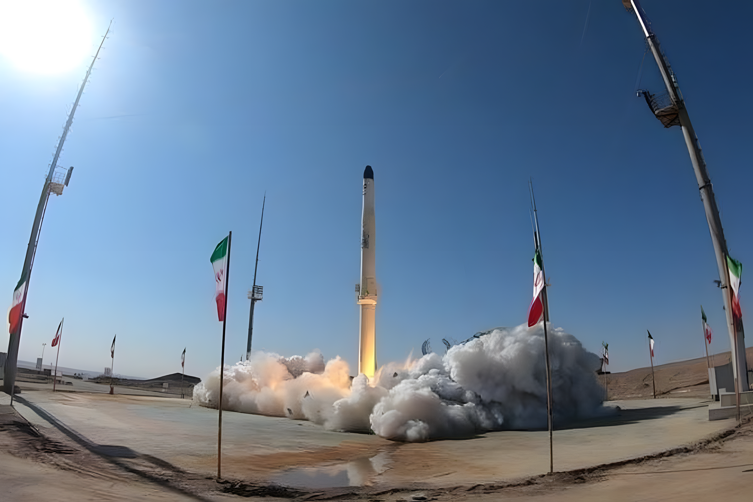 Iran Meluncurkan Satelit dengan Roket Rusia, Barat Waspadai Konsekuensi Strategis