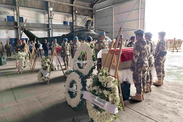 2 Prajurit TNI Gugur