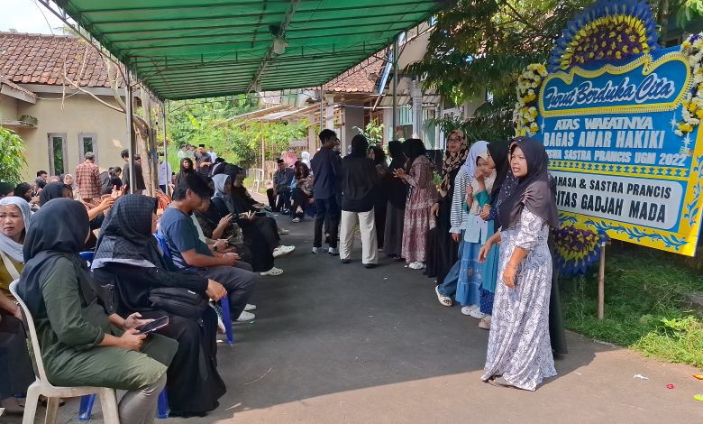 Sekeluarga Tewas saat Glamping