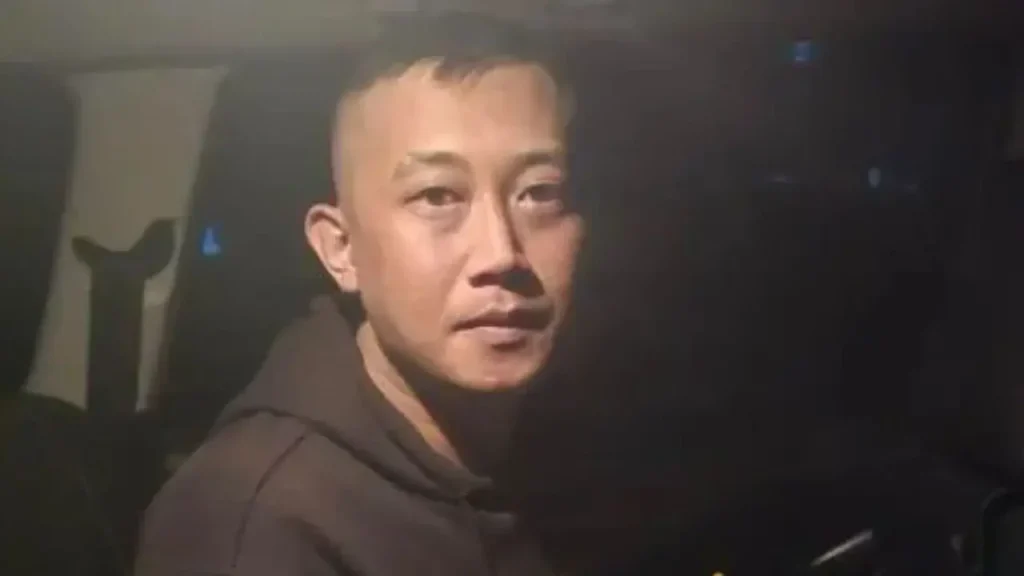 taufik hidayat Dijerat Pasal Berlapis