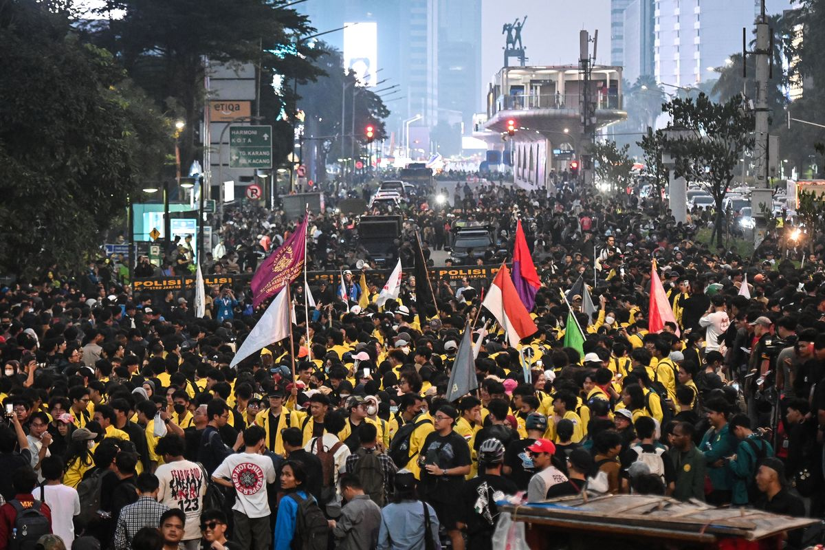 Demo Mahasiswa Berlanjut 15 Juni 2026, 5.955 Polisi Diterjunkan dan Perwakilan Akhirnya Bertemu Gibran di Istana