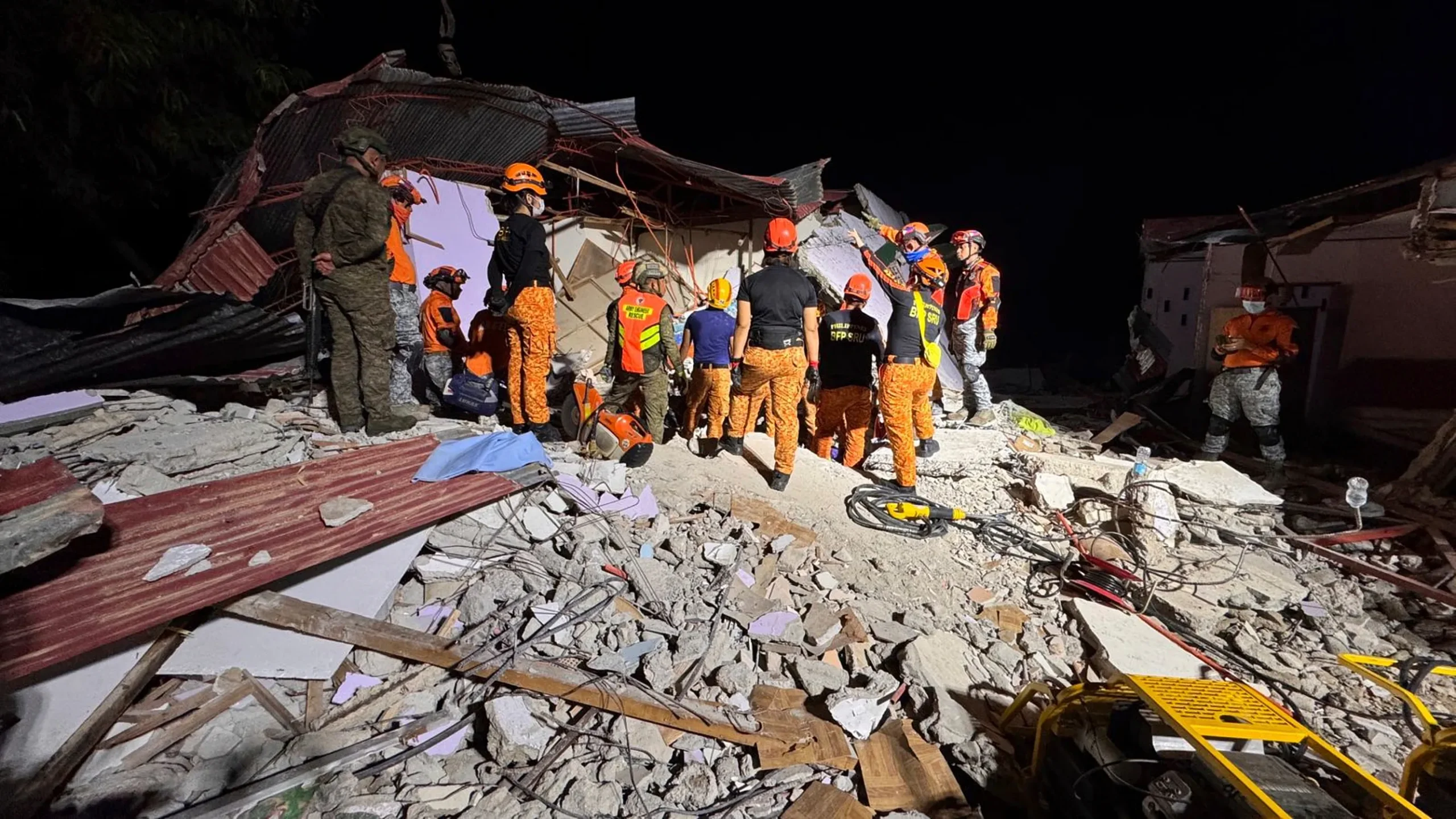 Gempa Filipina
