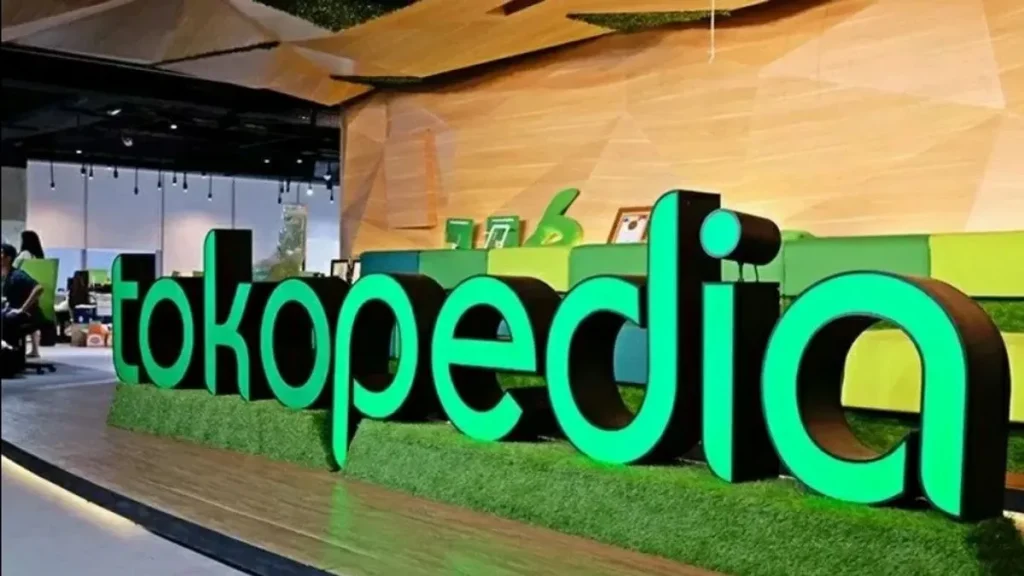 Tokopedia Bantah PHK Massal