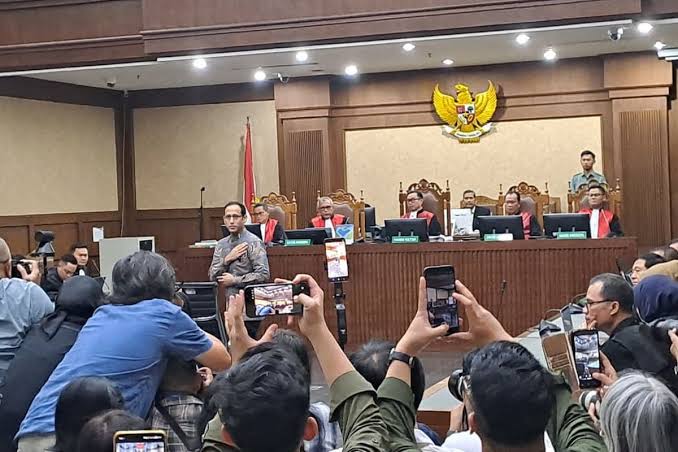 Nadiem Divonis 10 Tahun Penjara